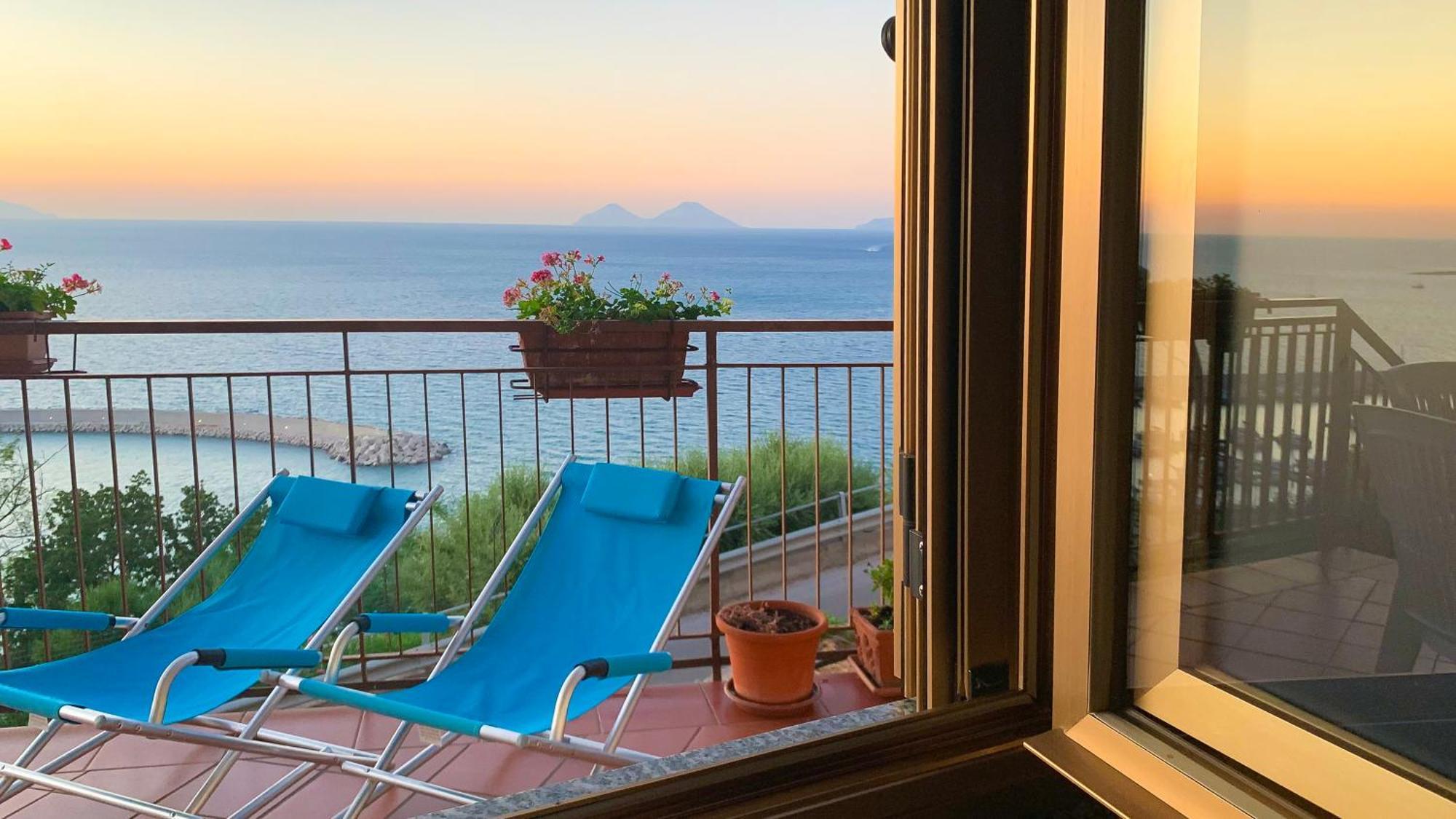 Perla D'Orlando Villa Capo dʼOrlando Eksteriør billede